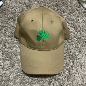 Lucky HAT! 🍀